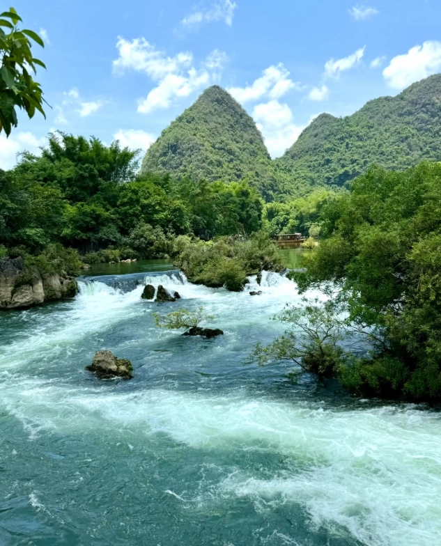 Detian Waterfall best season