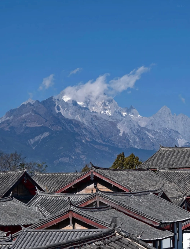 Lijiang travel in spring