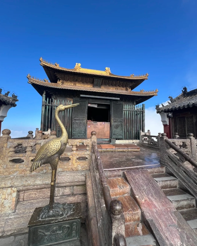 Wudang Mountains travel guide Wudang Mountains travel guide