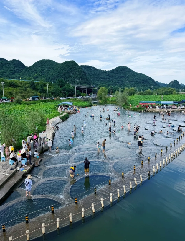 Anshun Family Trip: Simple Guide for First-Timers