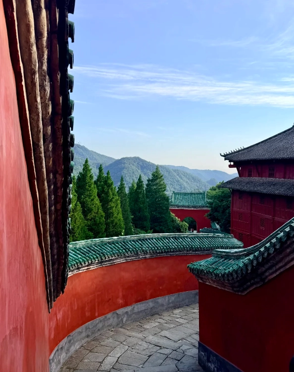 wudang mountains from wuhan