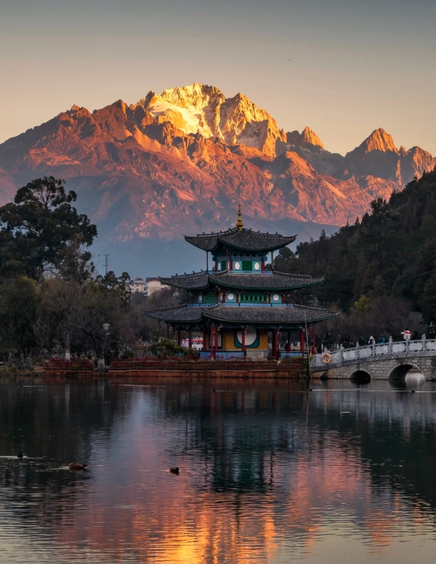 Lijiang activities children Lijiang activities children