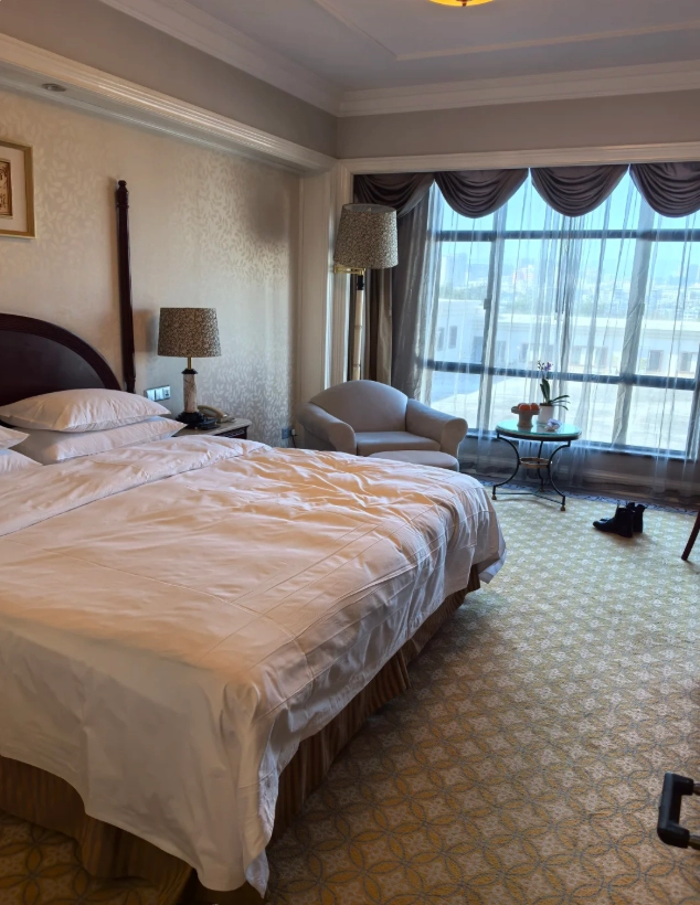 where to stay in kunming