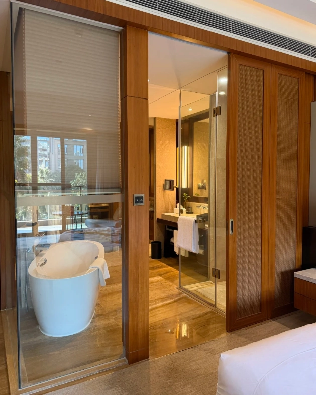 best areas to stay in kunming