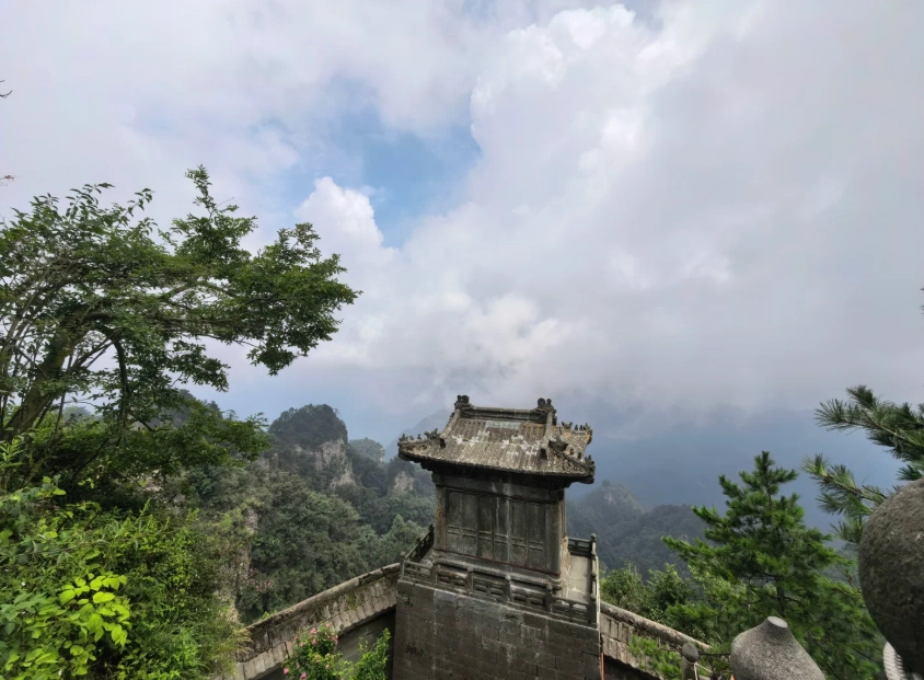 wudang mountains in april
