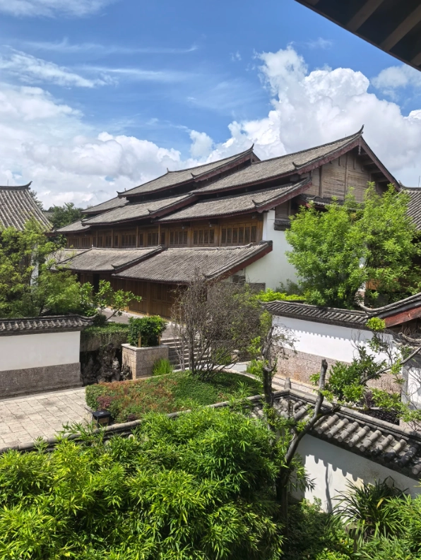 Lijiang Old Town hotels