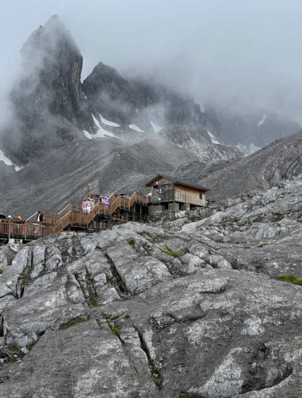 Jade Dragon Snow Mountain booking Jade Dragon Snow Mountain booking