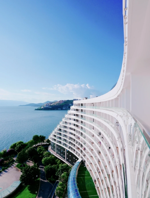 Dali lakeside hotels