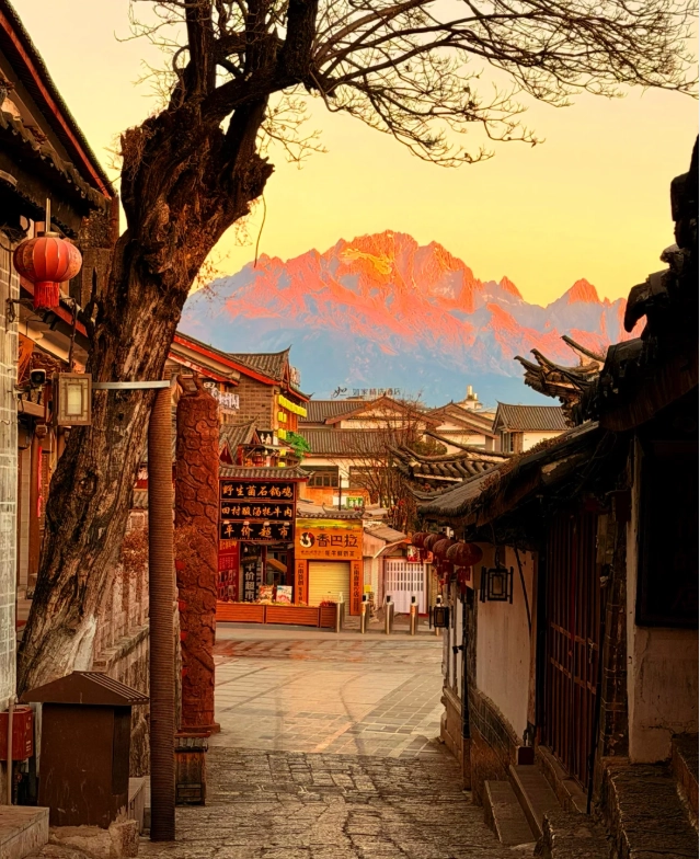 Lijiang travel guide Lijiang travel guide