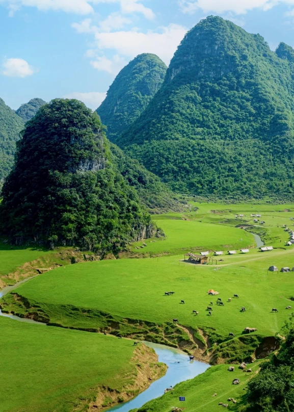 Huangguoshu Waterfall tips