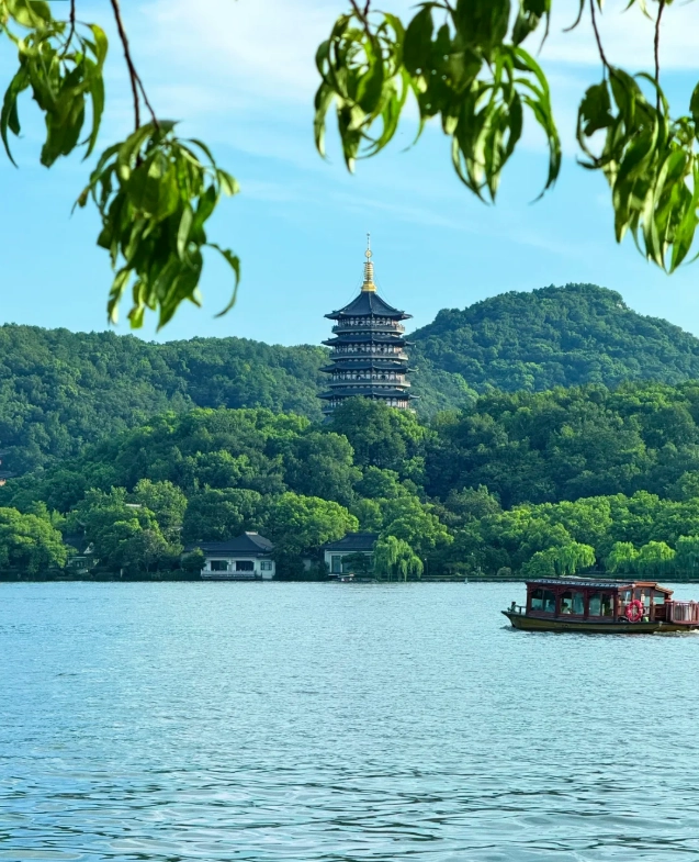 Hangzhou for foreign tourists