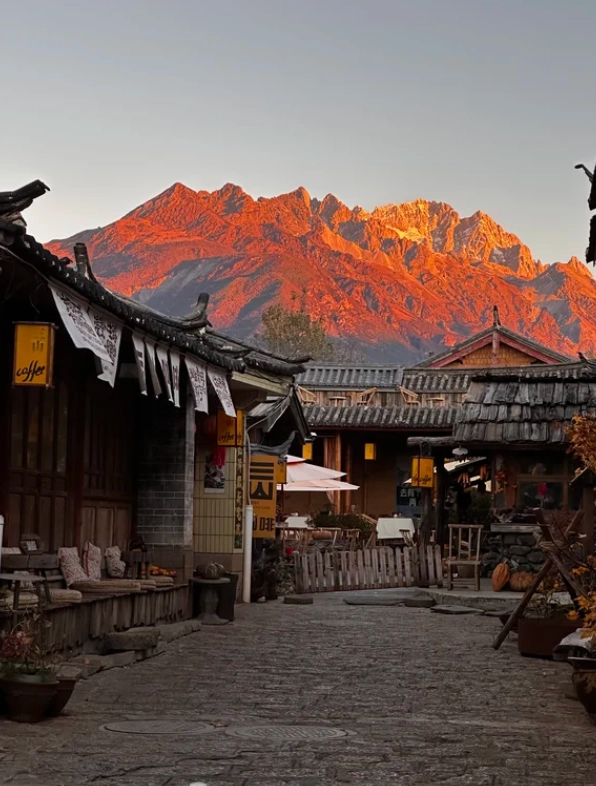 Lijiang travel guide Lijiang travel guide