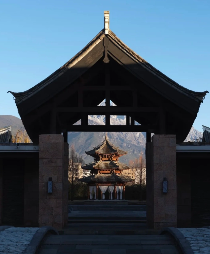 Lijiang airport transfer hotel