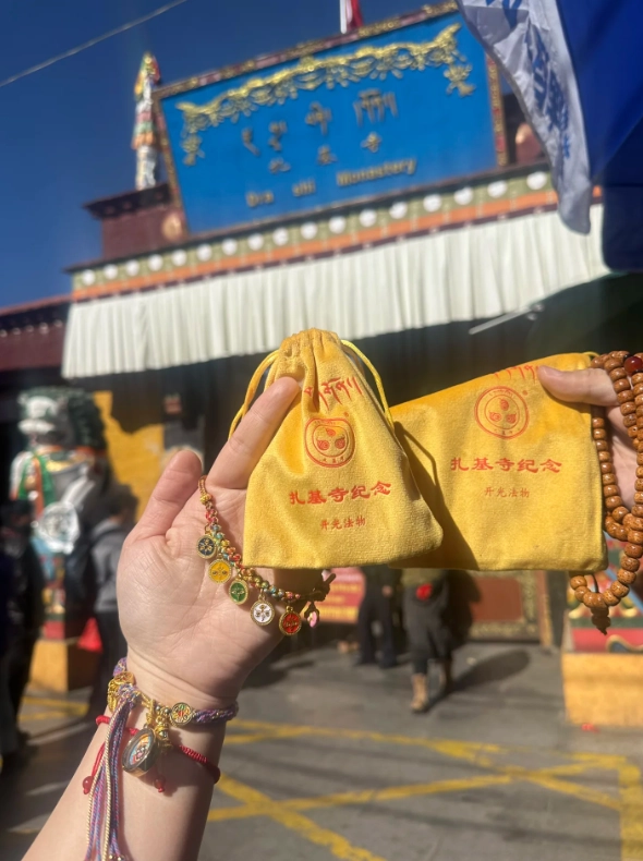 lhasa attractions