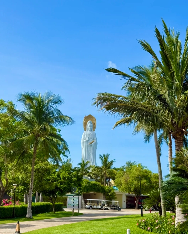 best beaches in sanya for kids best beaches in sanya for kids