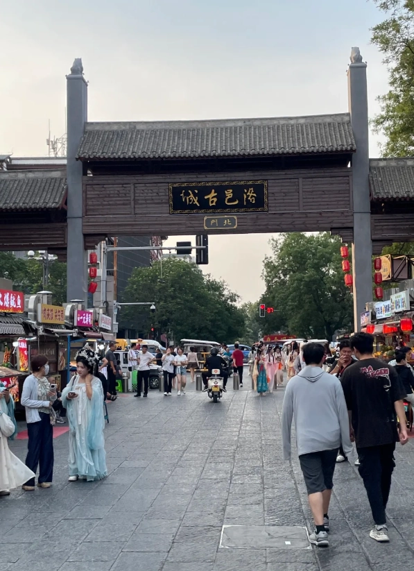 top things to do in luoyang
