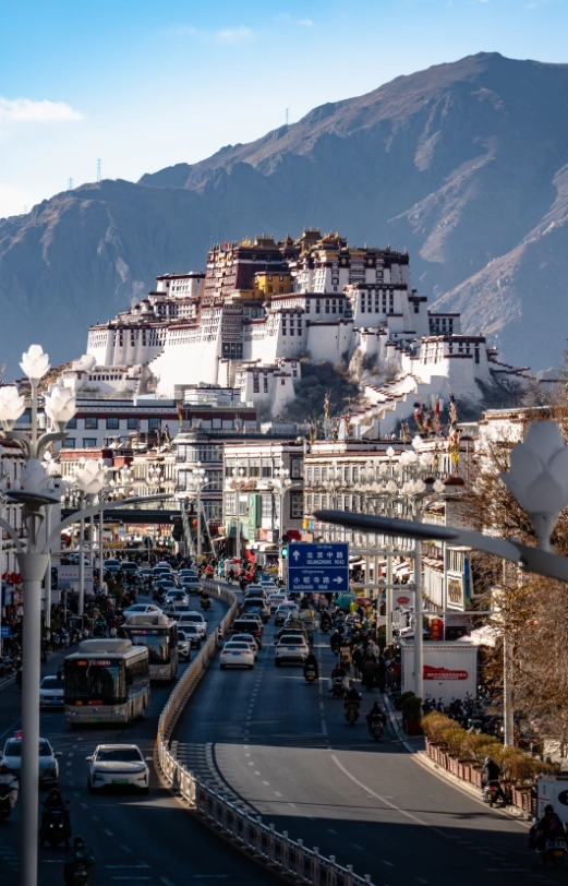 Free Things to Do in Lhasa: Insider Tips for Thrifty Travelers