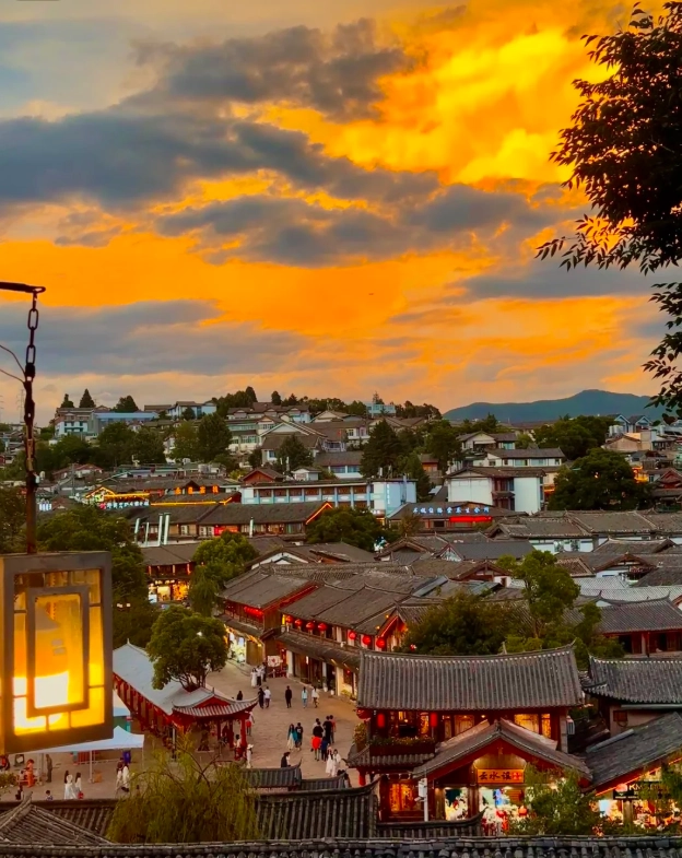 free things to do in lijiang