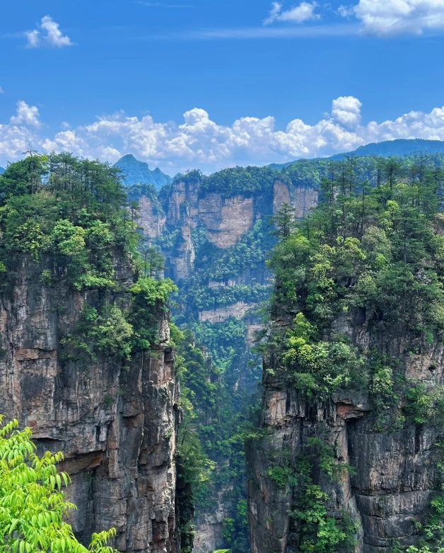 zhangjiajie tourist attractions zhangjiajie tourist attractions