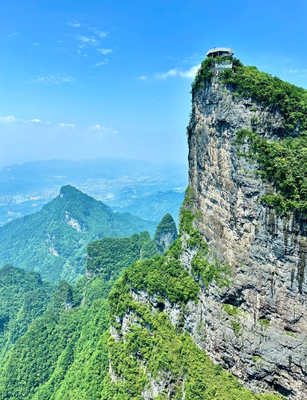 zhangjiajie glass bridge zhangjiajie glass bridge