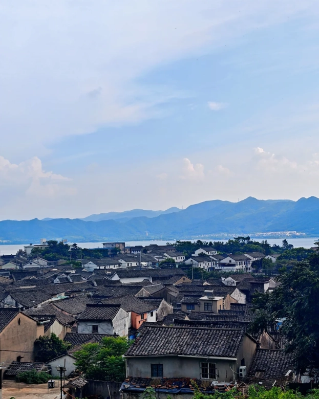 Dongqian Lake travel guide Dongqian Lake travel guide