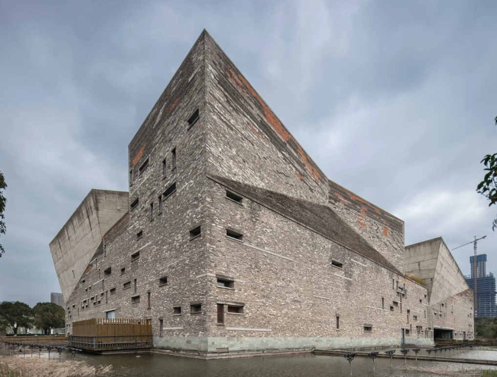 Ningbo Museum Guided Tour: Skip Lines; See Hidden Gems