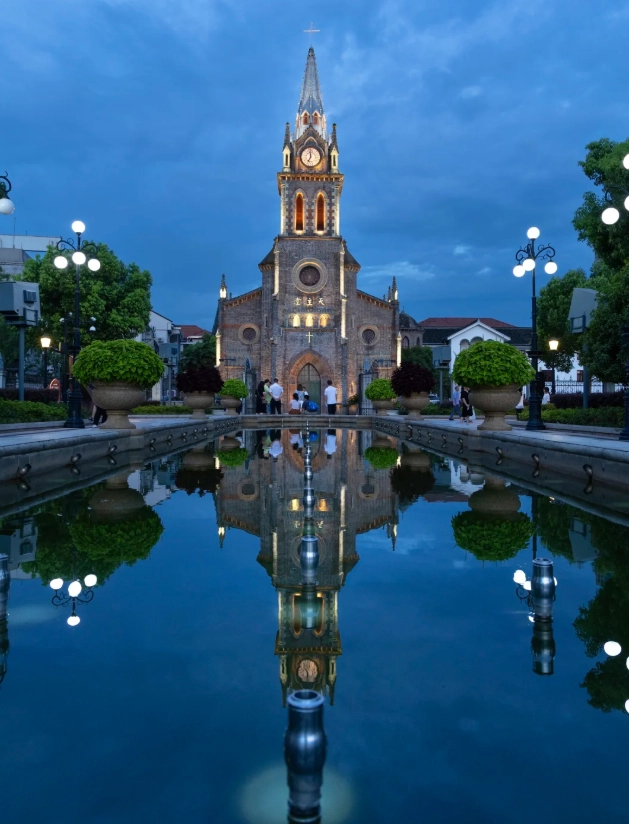 Ningbo Old Bund guide Ningbo Old Bund guide