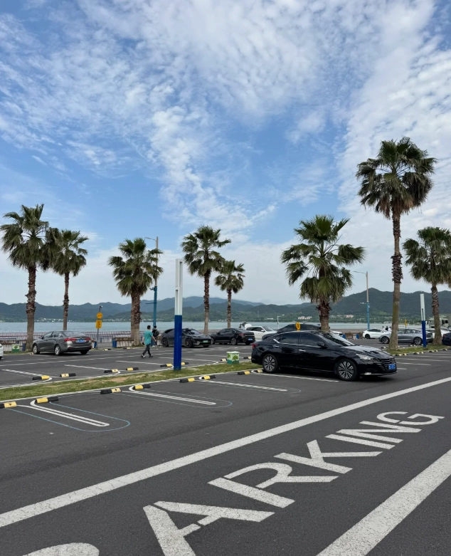 Dongqian Lake attractions Dongqian Lake attractions