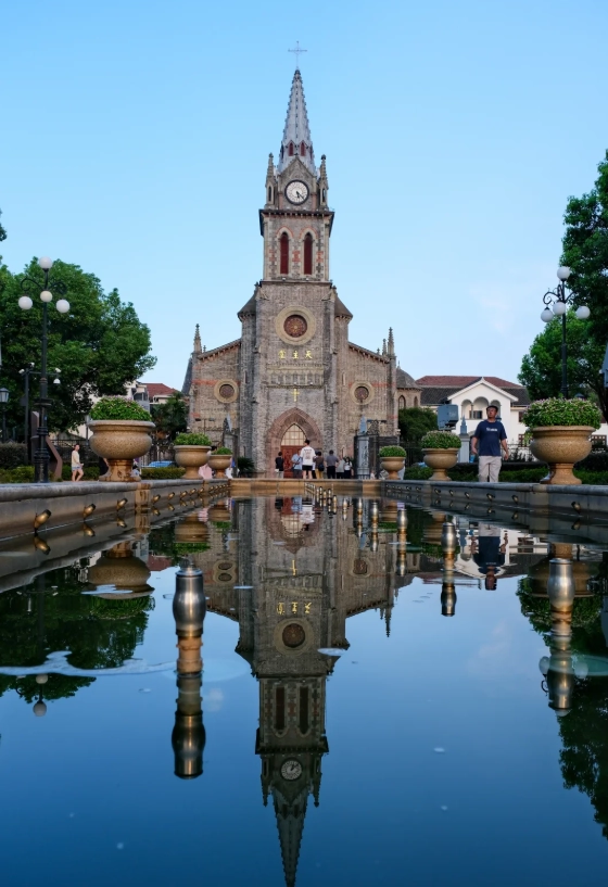 How to Get to Ningbo Old Bund: Best Routes & Tips