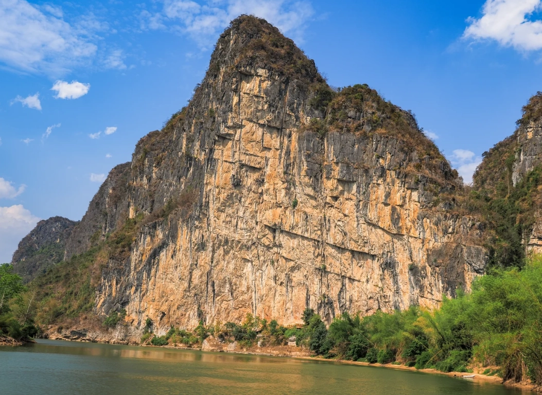 Zuojiang Huashan Rock Art Zuojiang Huashan Rock Art