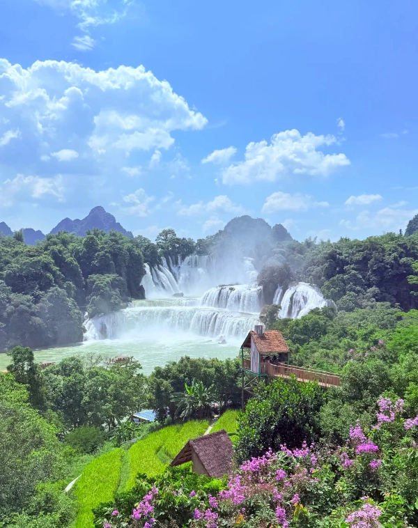 Ban Gioc-Detian waterfall