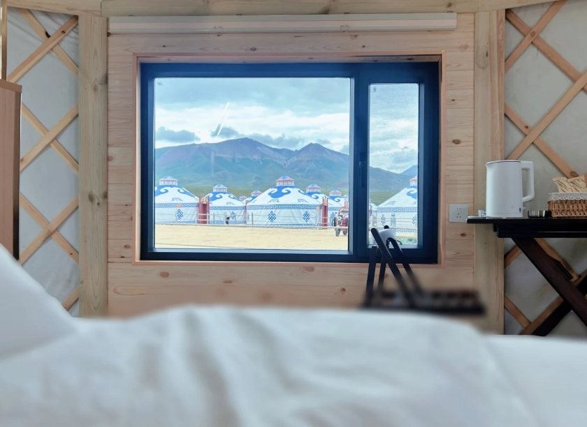 Kyrgyz yurt experience