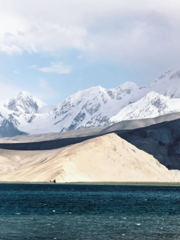 Karakul Lake opening hours