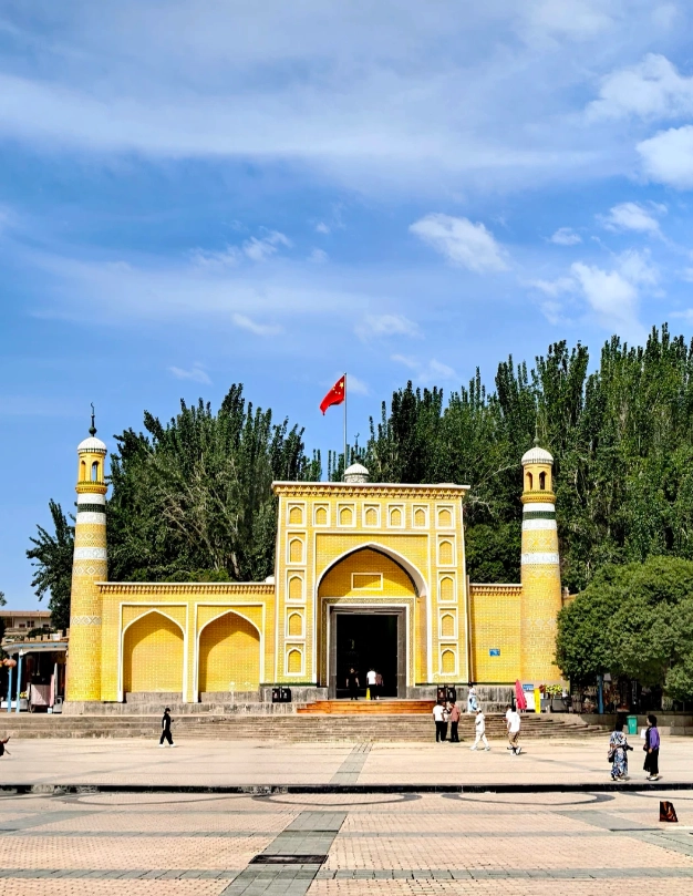 Id Kah Mosque visiting rules
