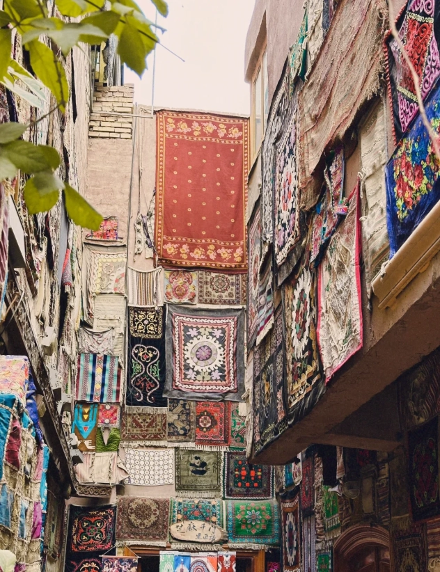 kashgar old town day trip luggage