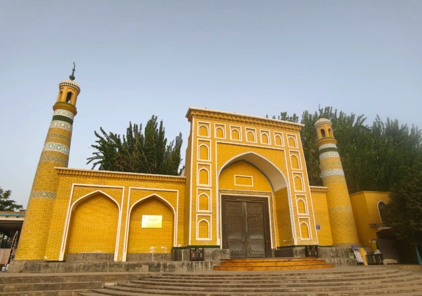 Id Kah Mosque Ticket Price: Real Cost + Insider Tips