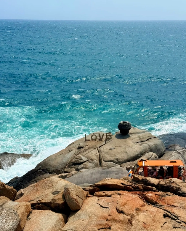 Wuzhizhou Island snorkeling Wuzhizhou Island snorkeling