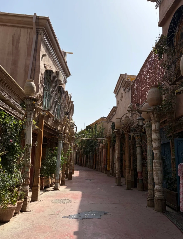 best place to stay in kashgar