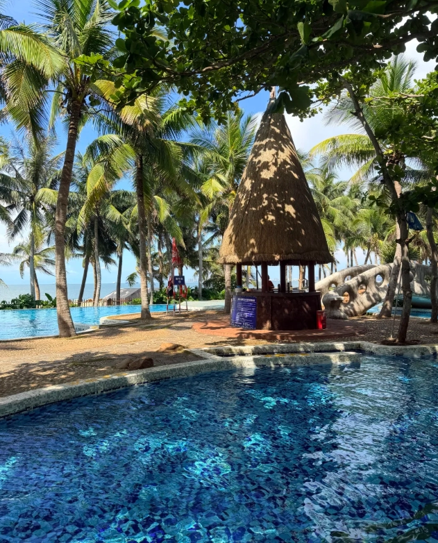 holiday beach haikou
