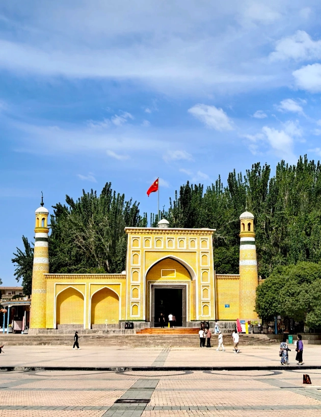 Photo of Id Kah Mosque