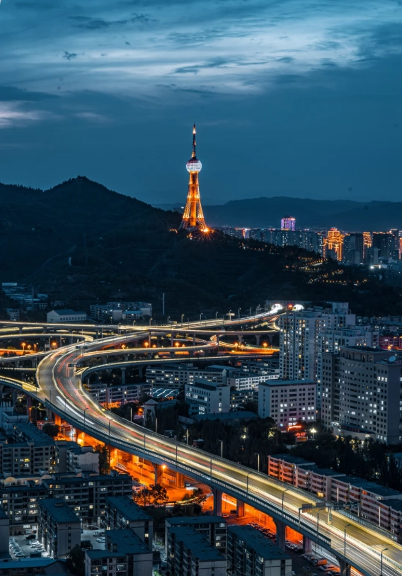 where to eat at night in Xining