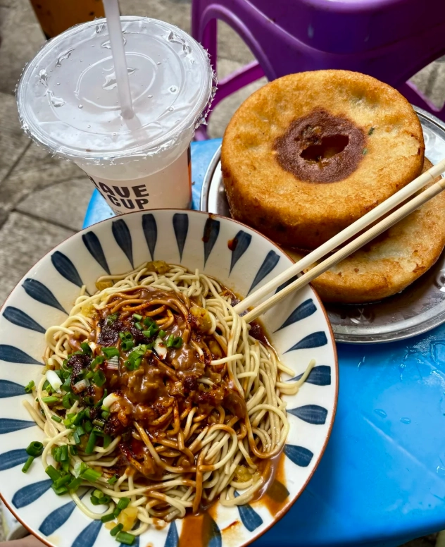 What to Eat in Hubei: Top 5 Local Dishes, Tried and Tested