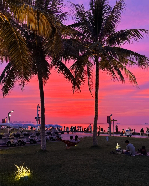 night markets in Hainan