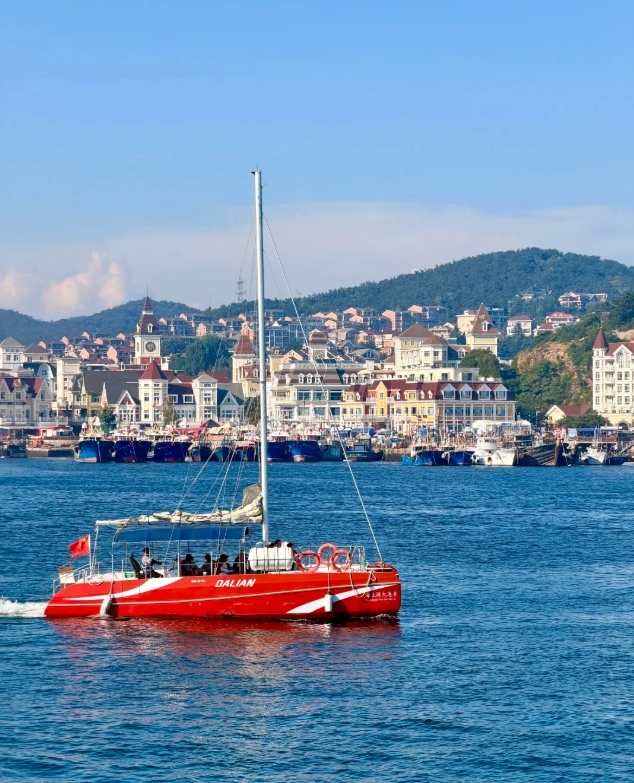 Dalian travel guide Dalian travel guide