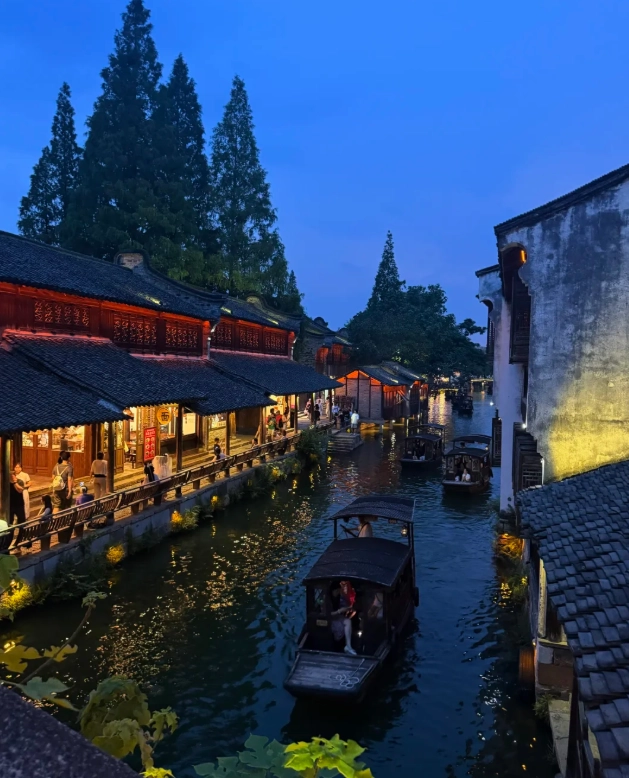 Hangzhou night activities