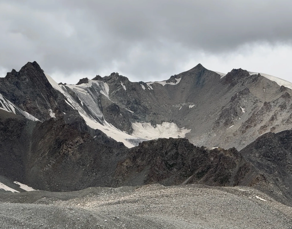 xinjiang travel itinerary
