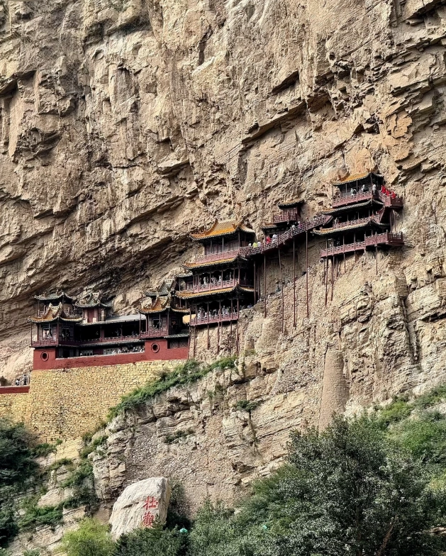 yungang grottoes visiting time