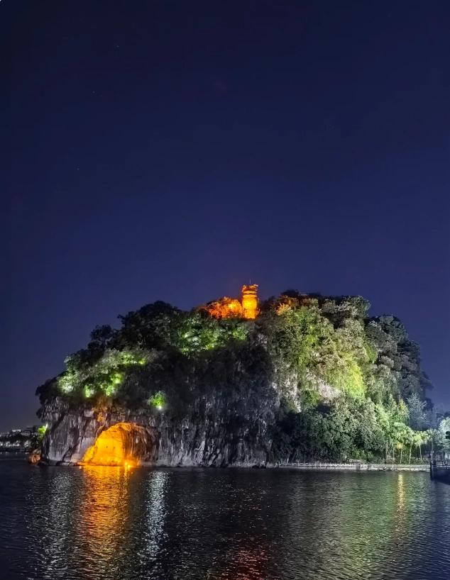 night markets in guangxi