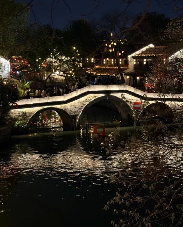Zhejiang evening attractions