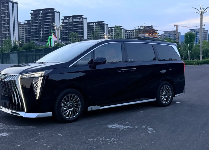 Dalian Binhai Road drive